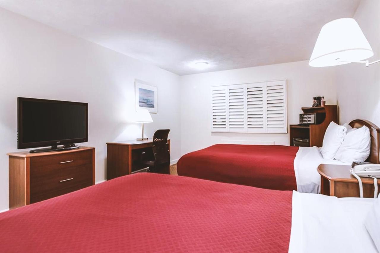 Sky-Palace Inn & Suites Mccook Dış mekan fotoğraf