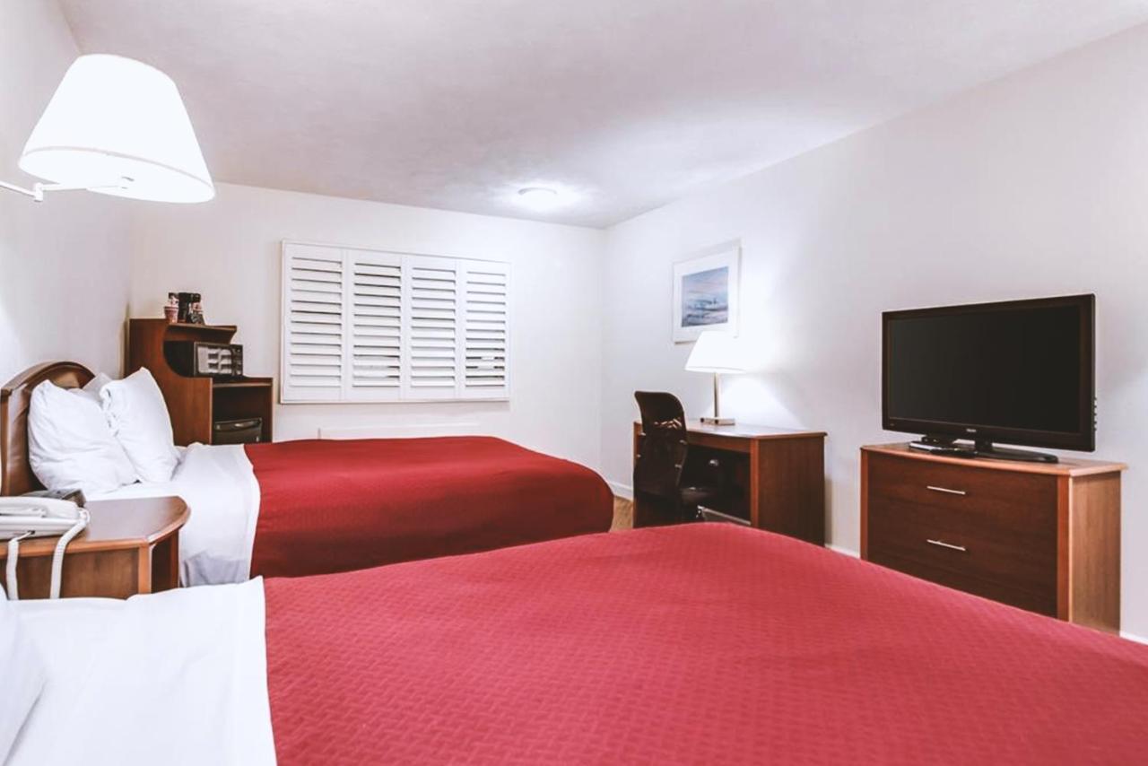 Sky-Palace Inn & Suites Mccook Dış mekan fotoğraf